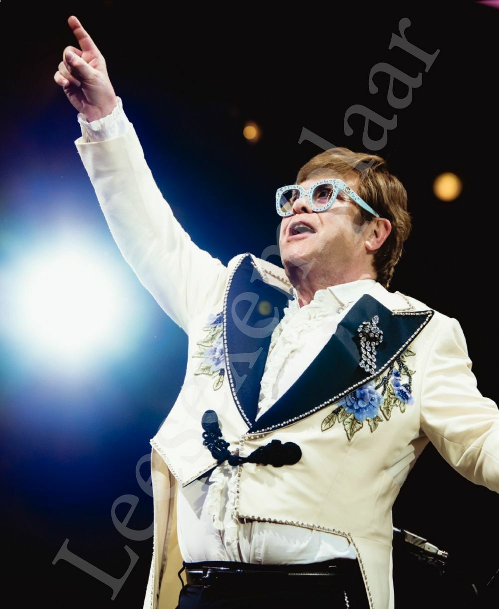 Preview: Farewell Yellow Brick Road